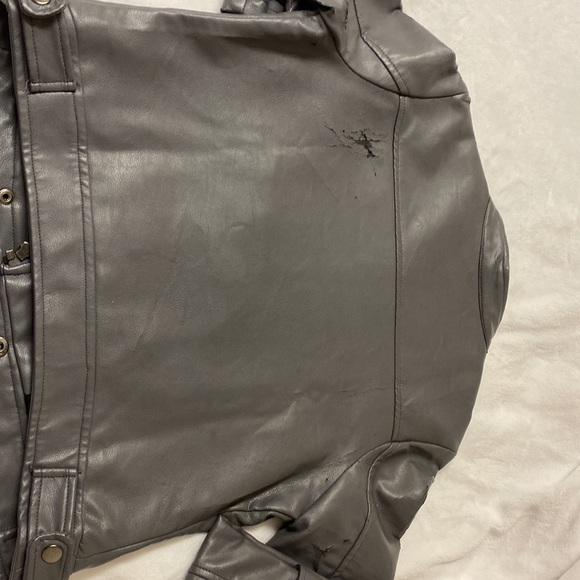 Leather Jacket - Picture 6 of 6